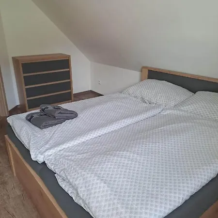 Chata Stity シャレー Štíty